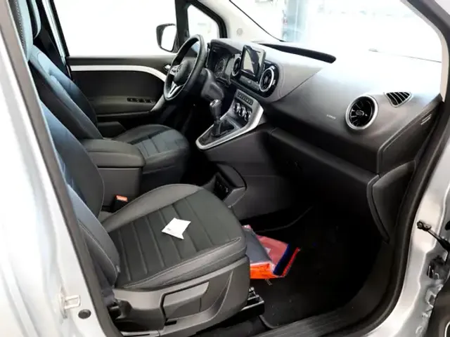 Mercedes-Benz T-Class