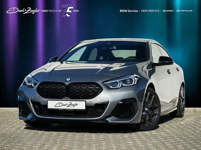 BMW 235