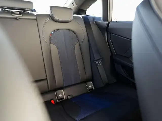 BMW 235