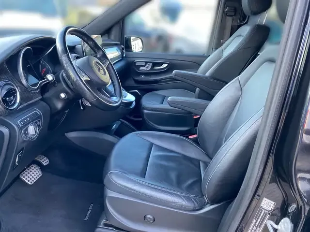 Mercedes-Benz V 250