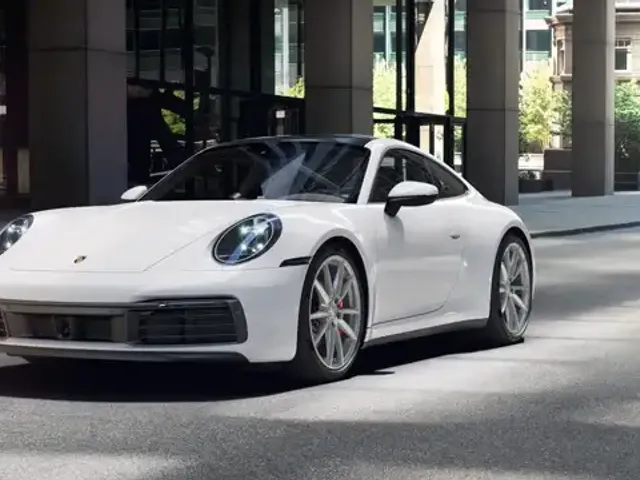Porsche 992
