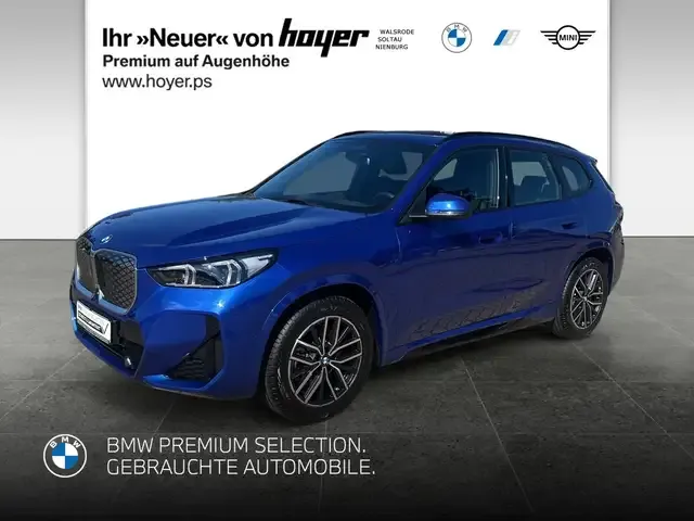 BMW iX1
