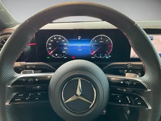 Mercedes-Benz CLA 220