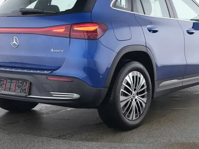 Mercedes-Benz EQA 300