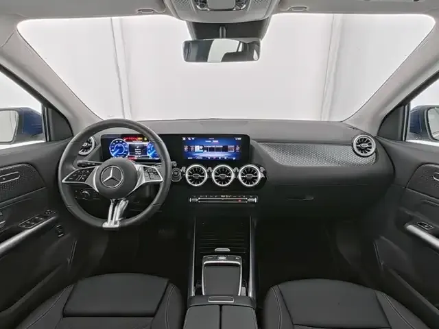 Mercedes-Benz EQA 300