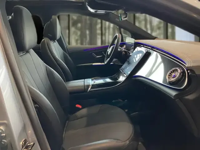 Mercedes-Benz EQE SUV
