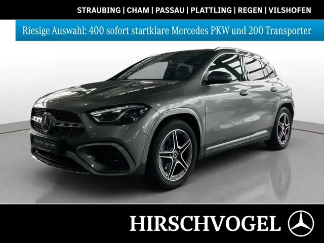 Mercedes-Benz GLA 200