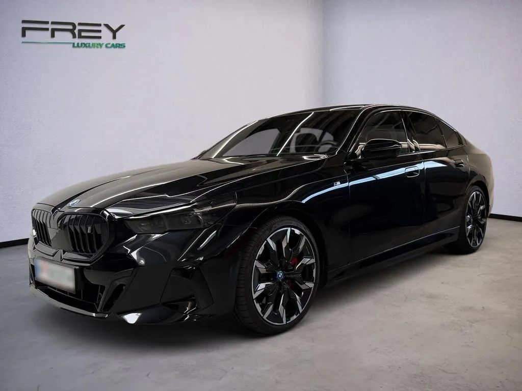 BMW i5