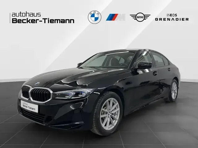 BMW 330