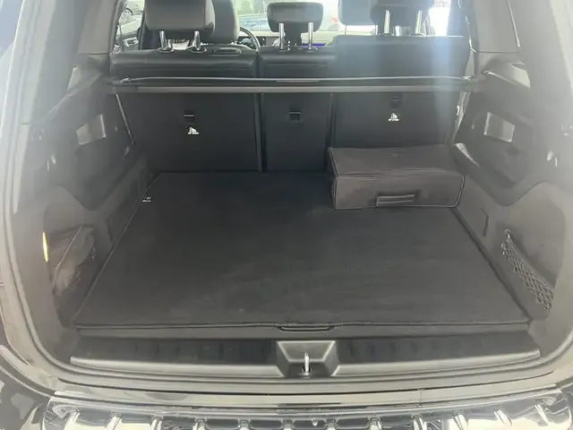 Mercedes-Benz EQB 300