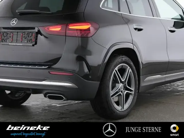 Mercedes-Benz GLA 250