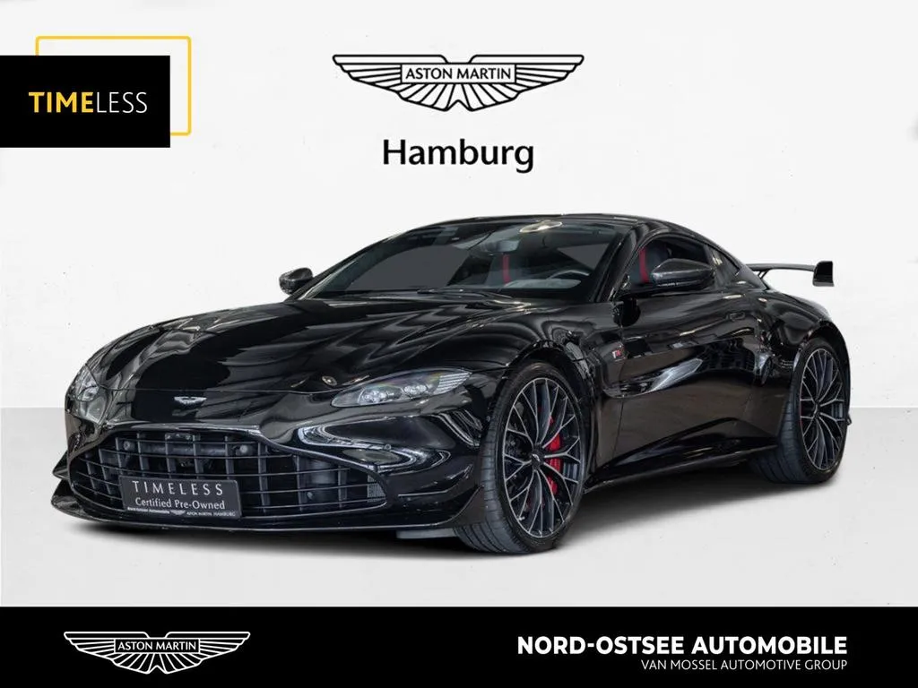 Aston Martin V8