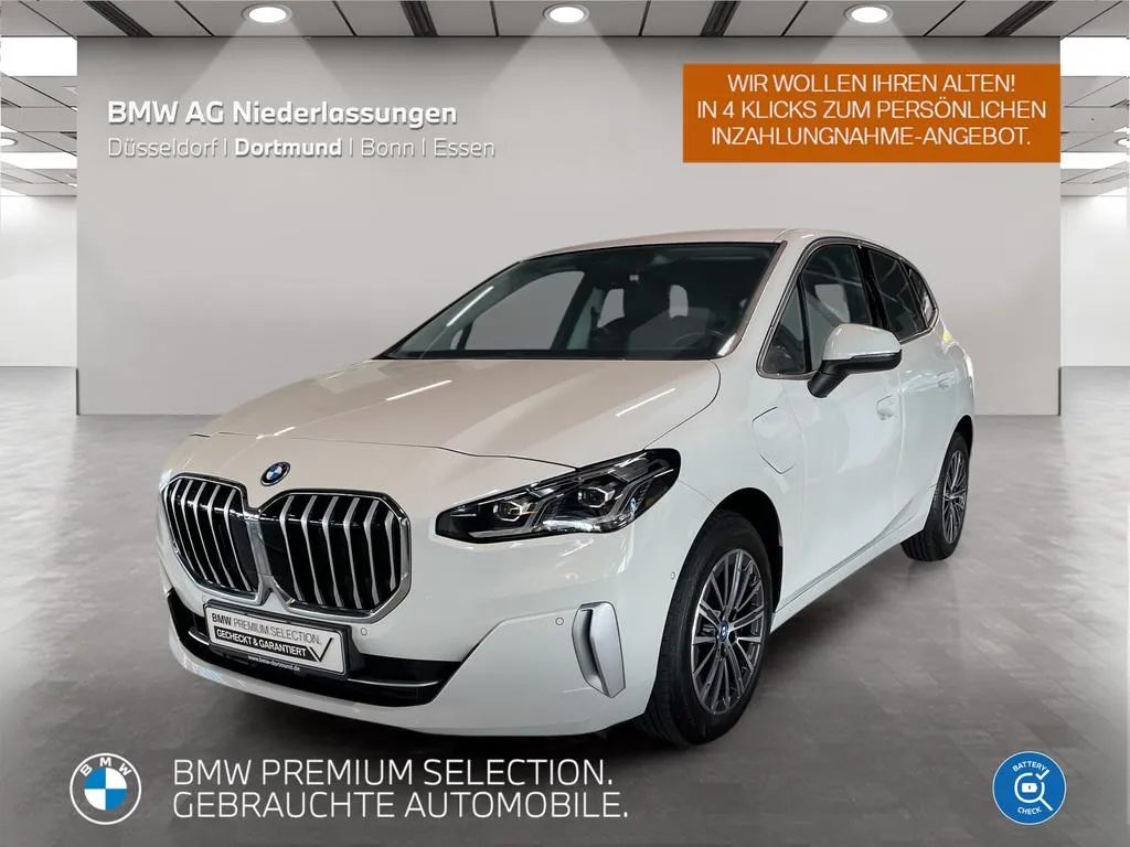 BMW 225