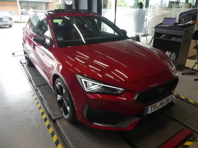 CUPRA Leon