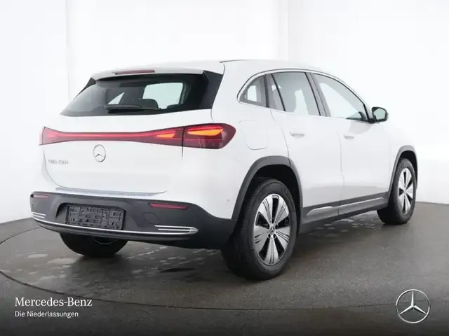 Mercedes-Benz EQA 250