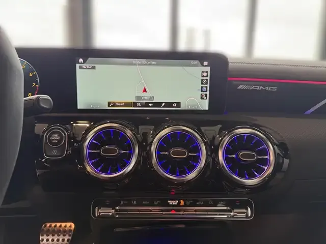 Mercedes-Benz CLA 45 AMG