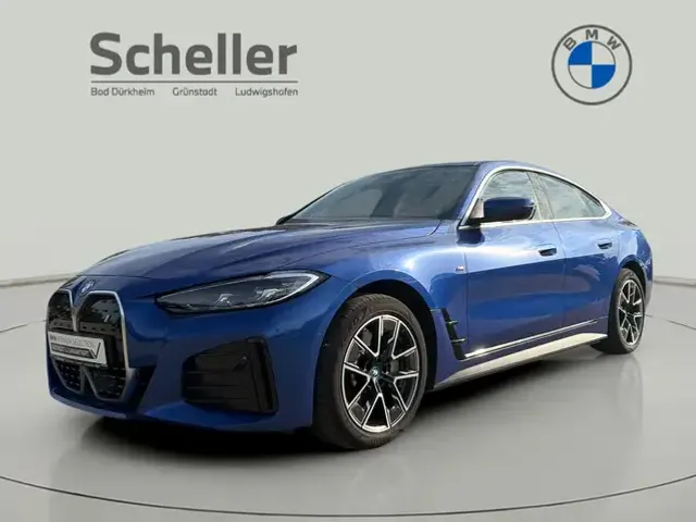 BMW i4