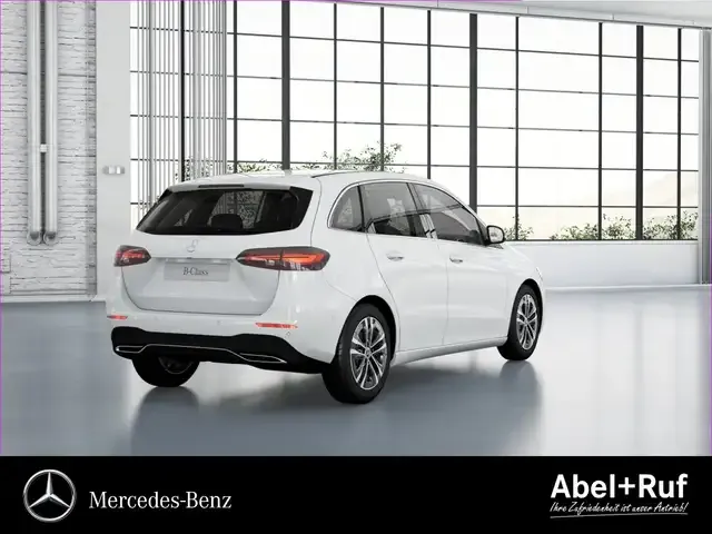 Mercedes-Benz B 200