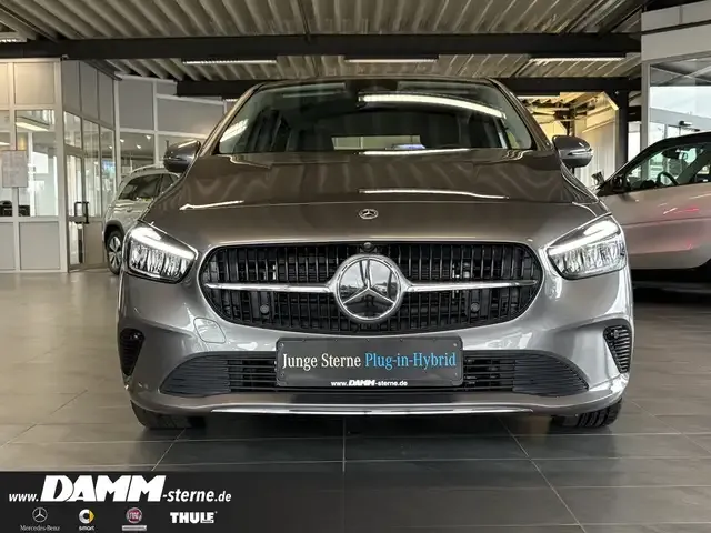 Mercedes-Benz B 250