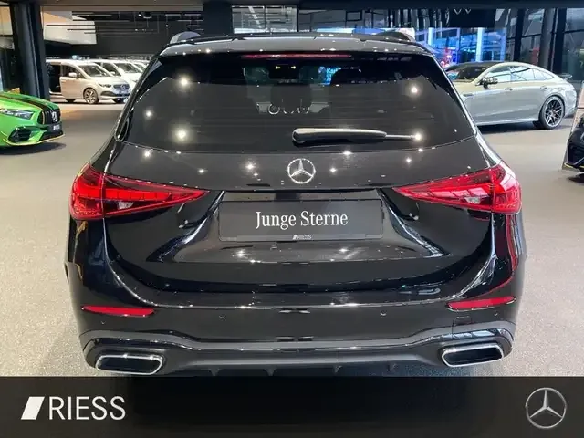 Mercedes-Benz C 220