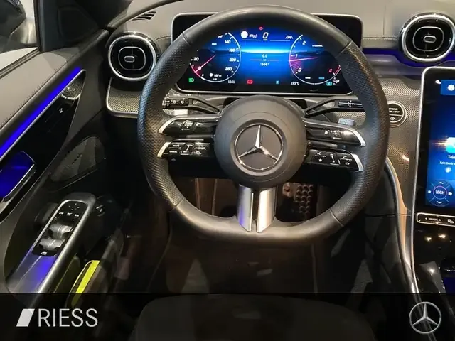 Mercedes-Benz C 220