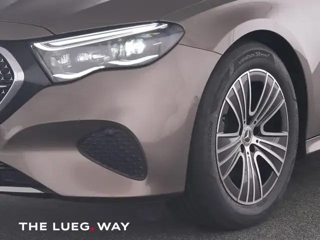 Mercedes-Benz E 200