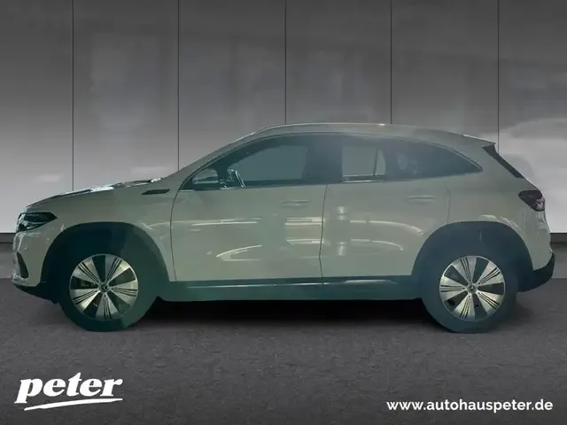 Mercedes-Benz EQA 250