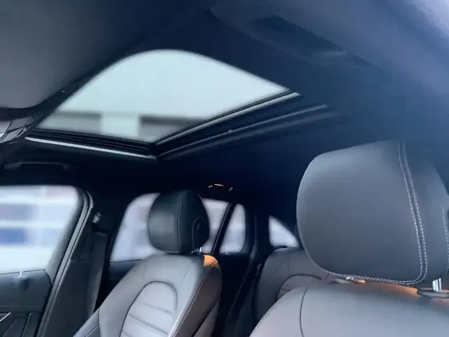 Mercedes-Benz EQC 400