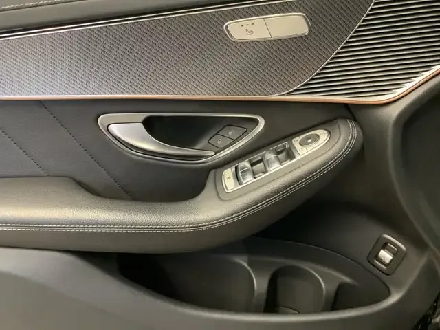 Mercedes-Benz EQC 400