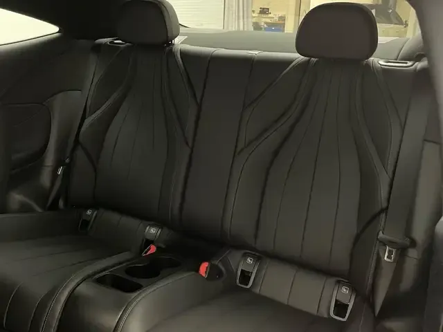 Mercedes-Benz CLE 300