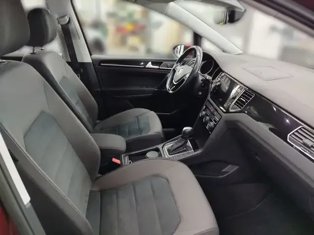 Volkswagen Golf Sportsvan