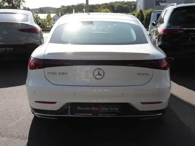 Mercedes-Benz EQS
