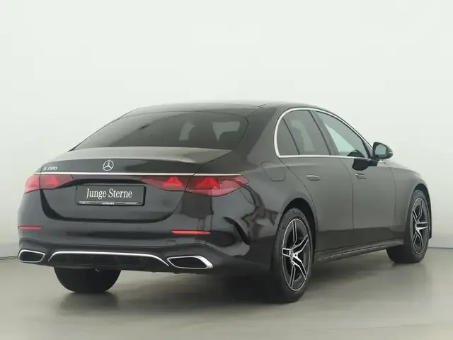 Mercedes-Benz E 200