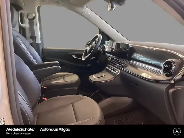 Mercedes-Benz EQV 300
