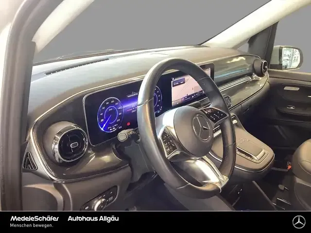Mercedes-Benz EQV 300