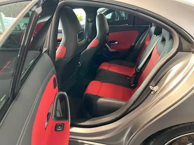 Mercedes-Benz CLA 45 AMG