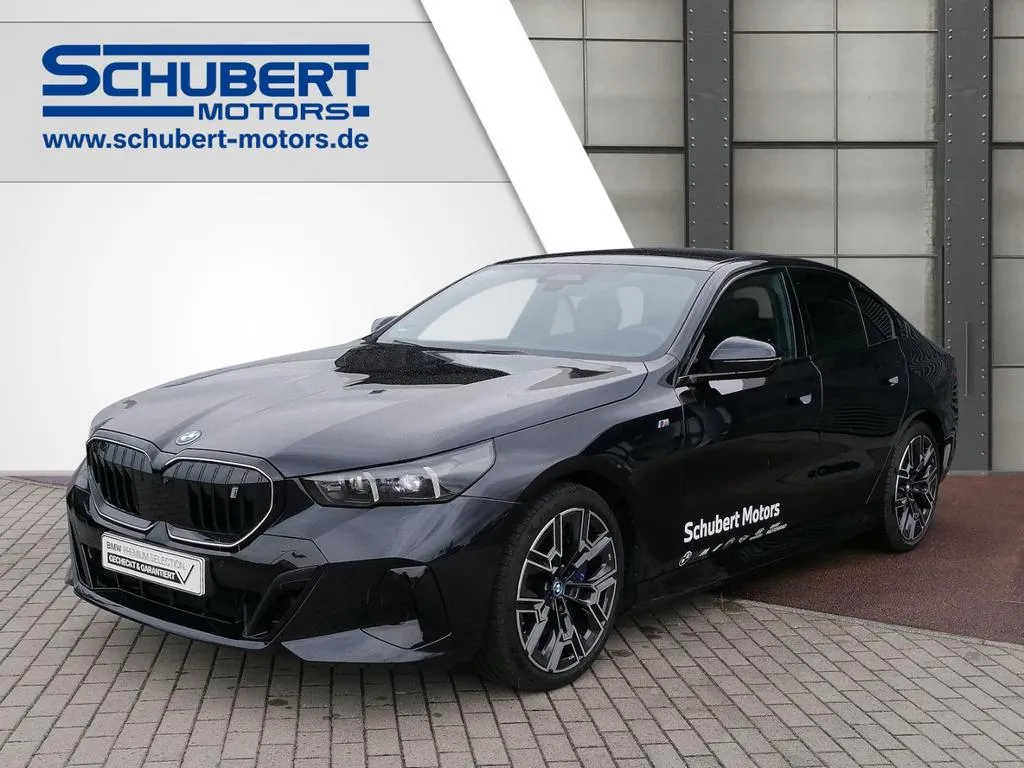 BMW i5