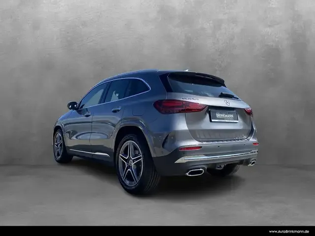 Mercedes-Benz GLA 180