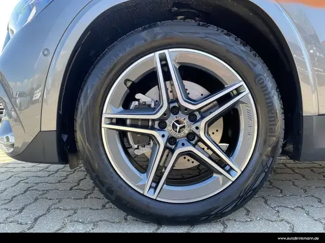 Mercedes-Benz GLA 180