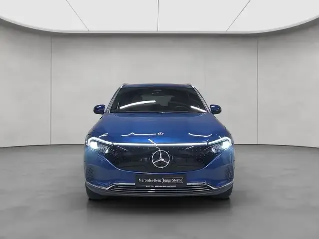 Mercedes-Benz EQA 300
