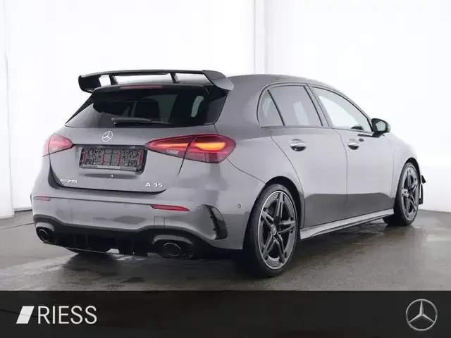 Mercedes-Benz A 35 AMG