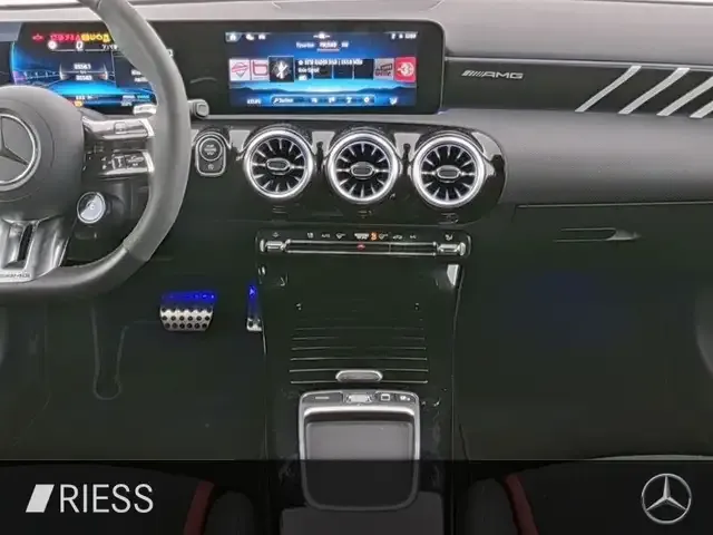 Mercedes-Benz A 35 AMG