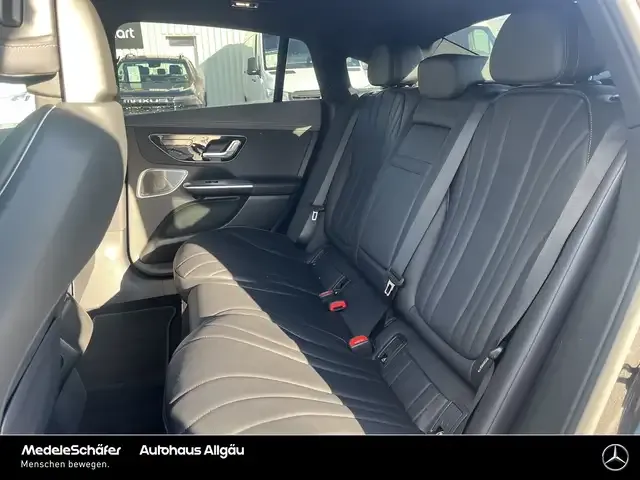 Mercedes-Benz EQE 500