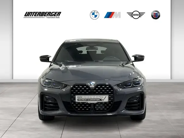 BMW 440