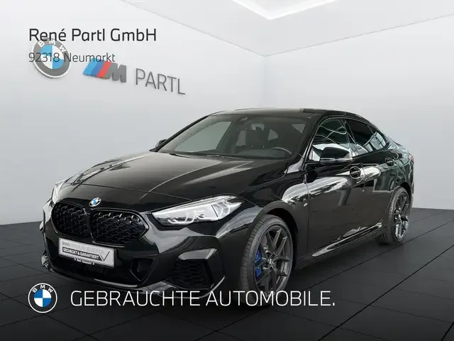 BMW 235