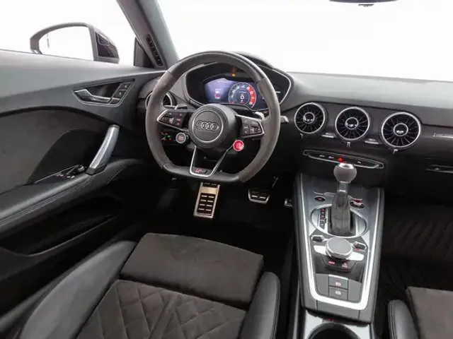 Audi TT RS