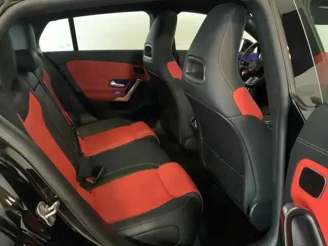 Mercedes-Benz CLA 220