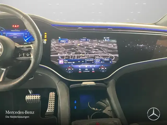 Mercedes-Benz EQE SUV