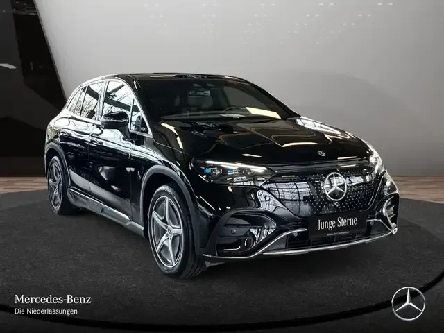 Mercedes-Benz EQE SUV