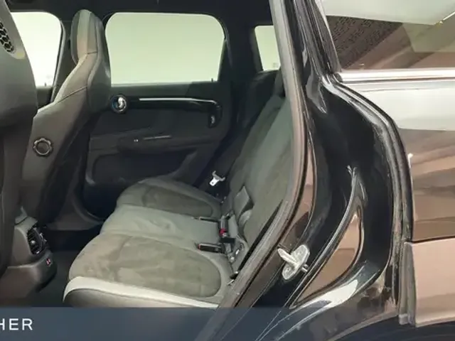 MINI John Cooper Works Countryman